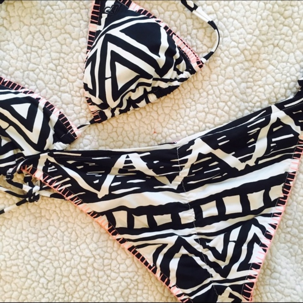Roxy Bikini - image 3